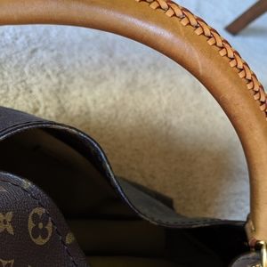 Additional pictures of the artsy